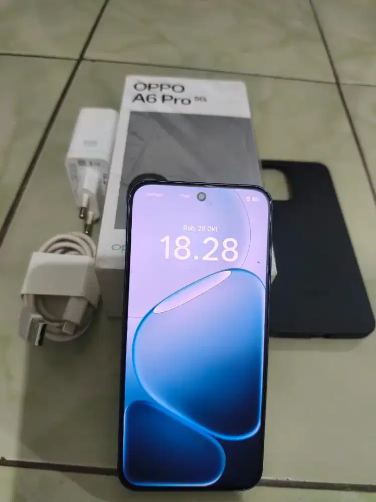 Oppo A6 pro 5g 8/256