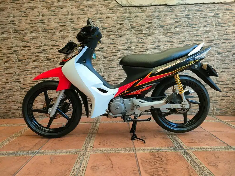 Suzuki Smash Antik Seperti Baru Tangan 1 dari Baru Istimewa