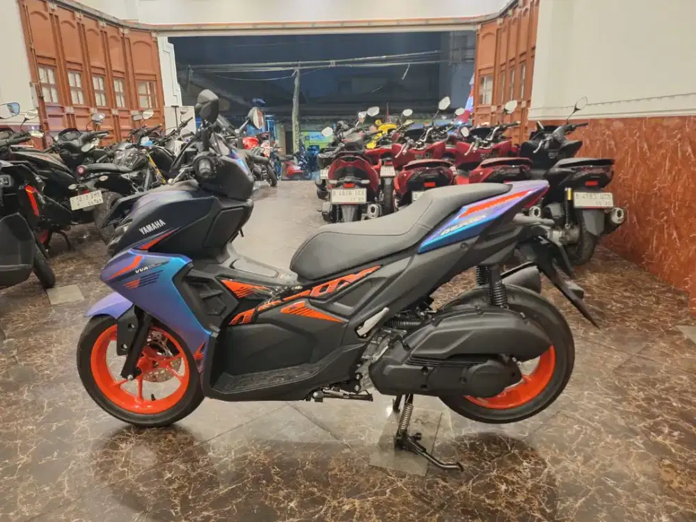 DP 1JUTA YAMAHA AEROX CYBERCITY TIPE ABS 2025 CASH KREDIT BISA COD