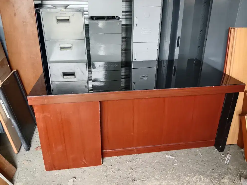 Meja kasir, meja manager, meja kaca