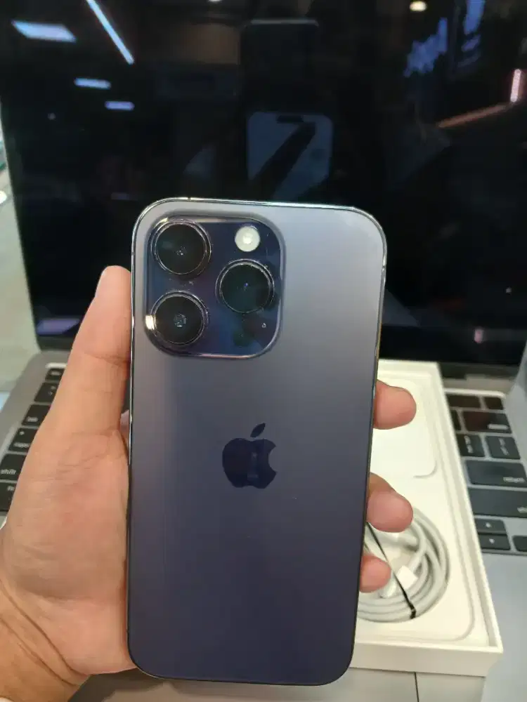 iPhone 14 Pro 256GB purple inter cukai bh 78% lengkap ori