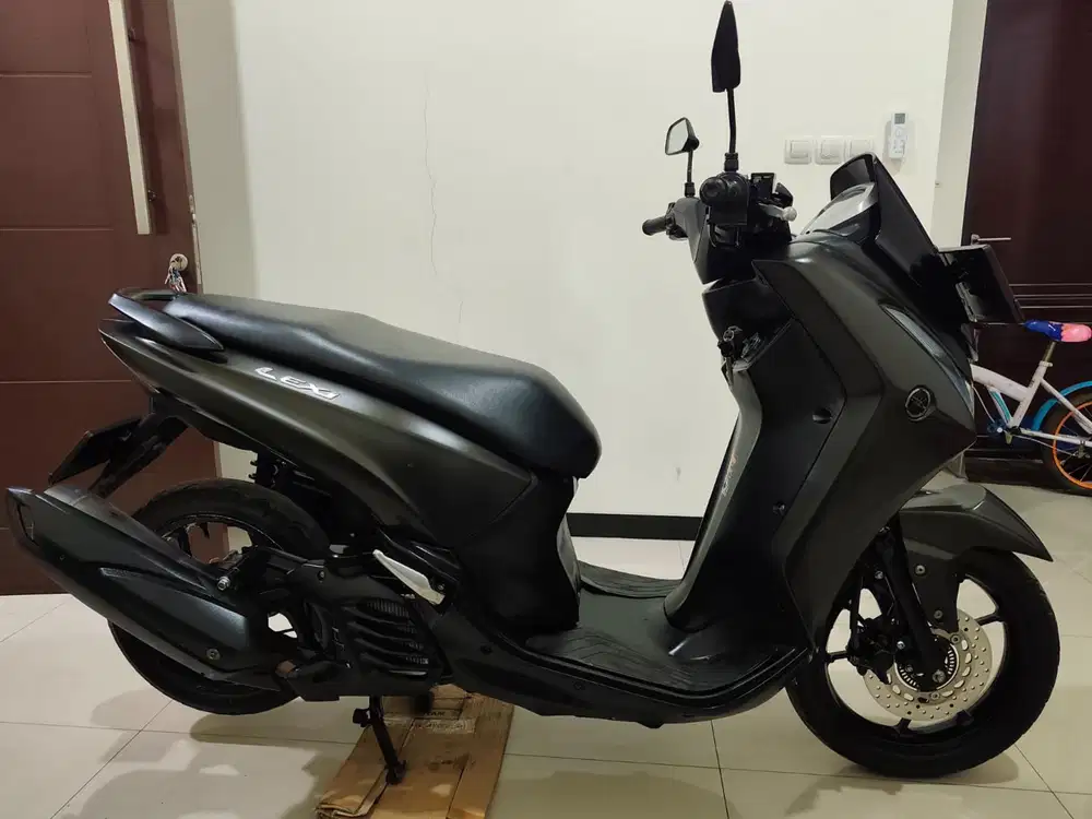Yamaha Lexi 2018 km baru 30 ribuan