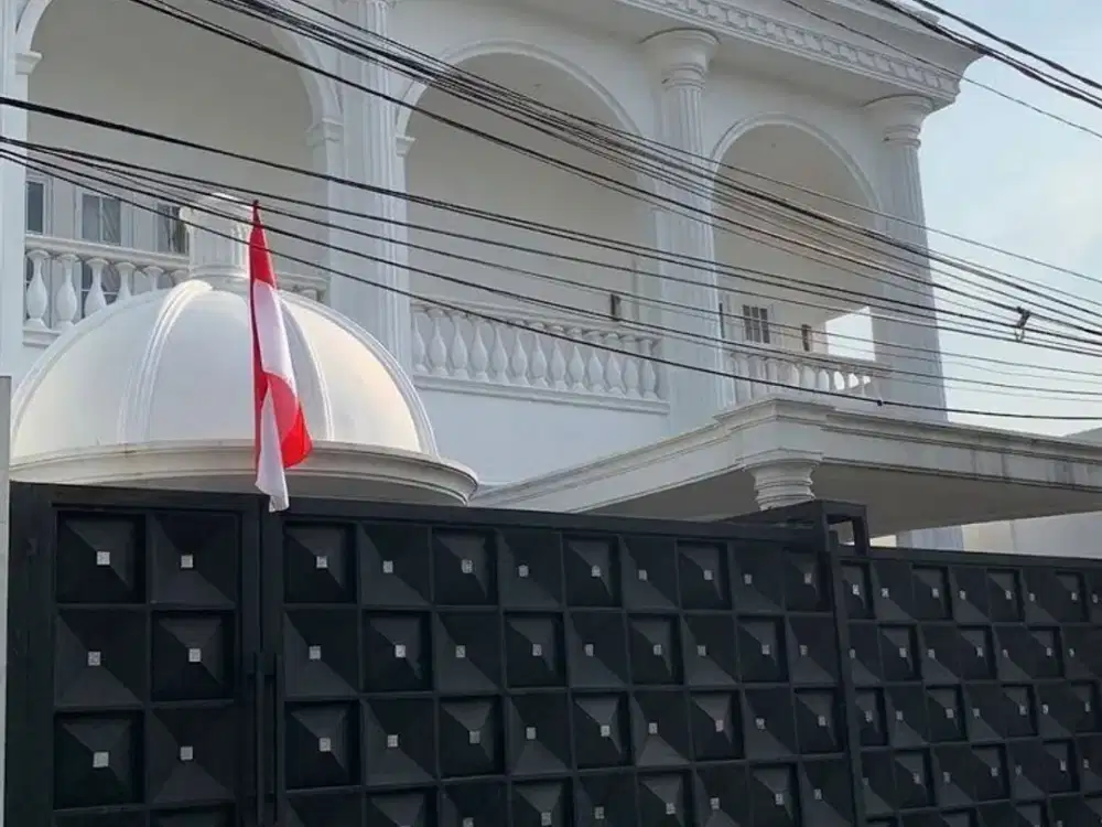 Dijual Rumah Mewah 2 Lantai Dekat Rawa Belong  Jakarta Barat