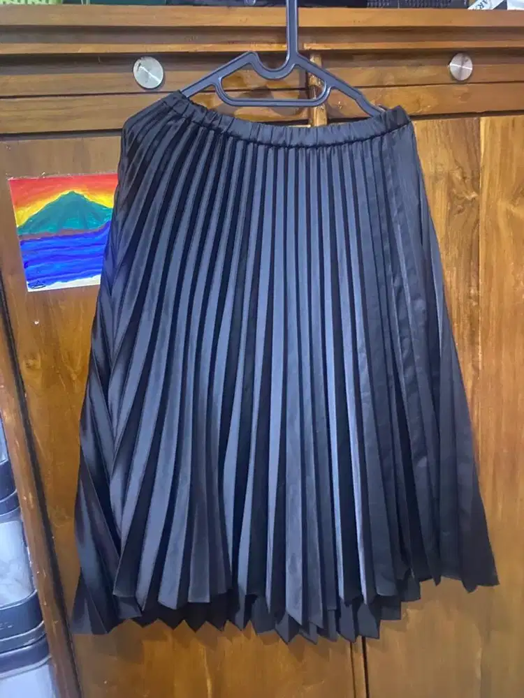 rok uniqlo masi baru