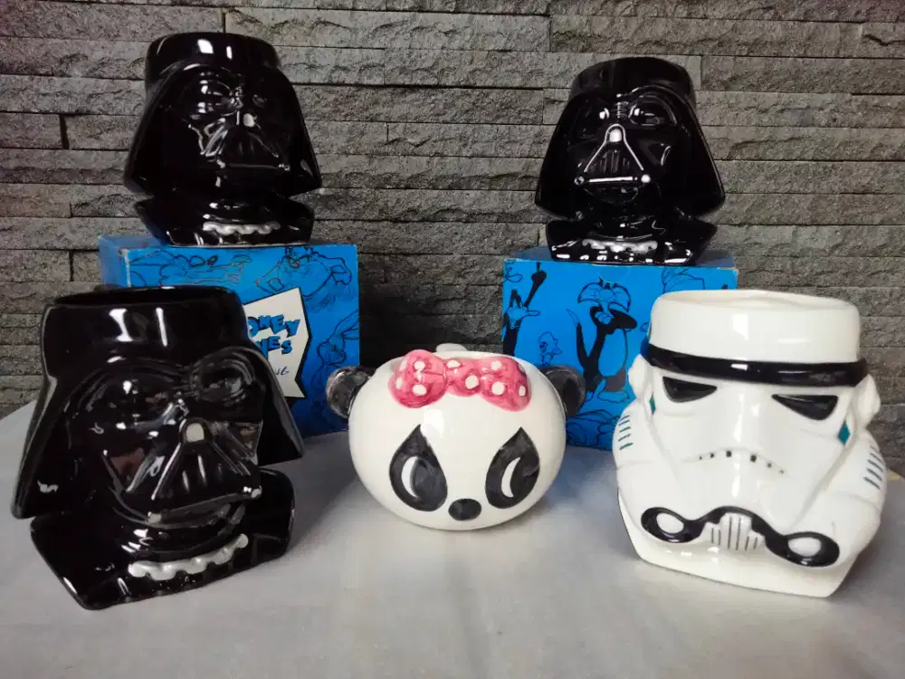 Mug 3D action figure.