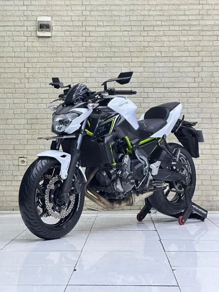 Moge nyaman buat harian maupun touring kawasaki z650 2017