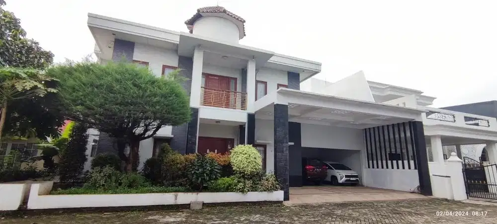 Rumah Luas di Bekasi dekat stasiun KRL bekasi dan LRT
