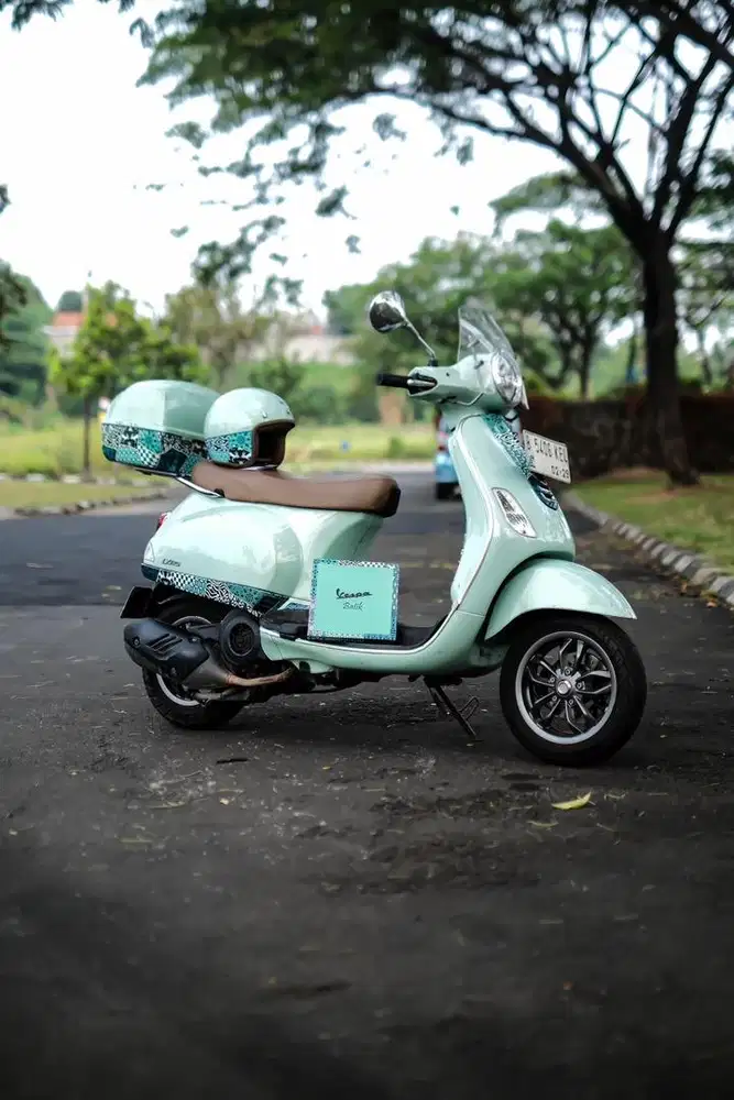 VESPA BATIK LIMETED EDITION 125 IGET FACELIFT 2023