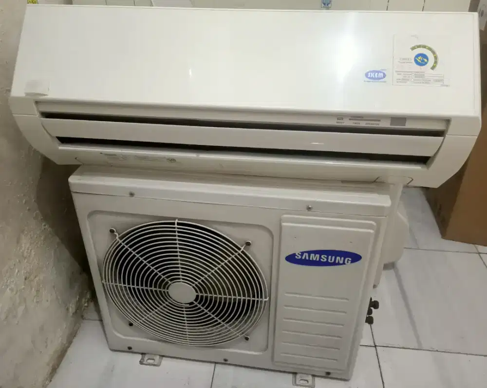 Jual ac samsung  1pk  r 410 lowwat 700 wat kondisi 95% ori semua