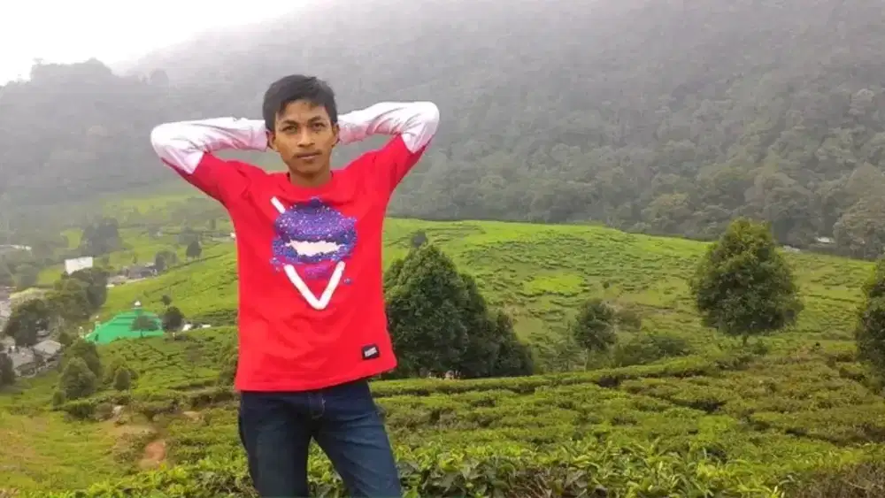 Bismilah info loker dong