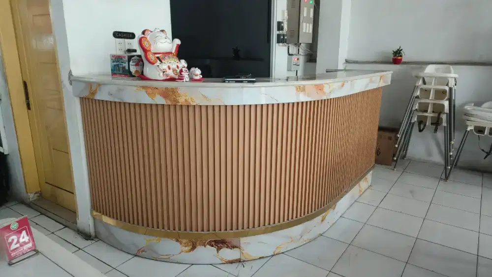 Meja Kasir Jumbo
