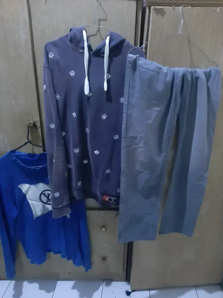 Hoodie & Celana Panjang + Crewneck (Preloved)
