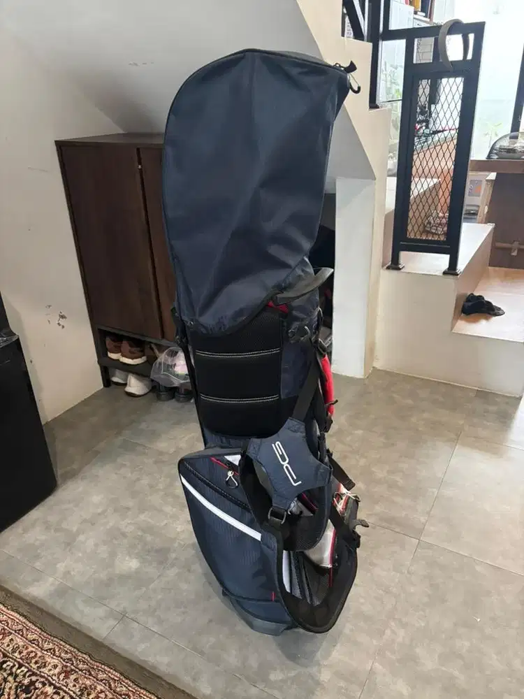 Dijual set golf tinggal turun lapangan