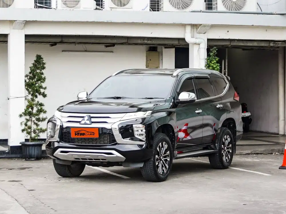 Pajero Dakar 4X2 At  Sunroof  Th 2023