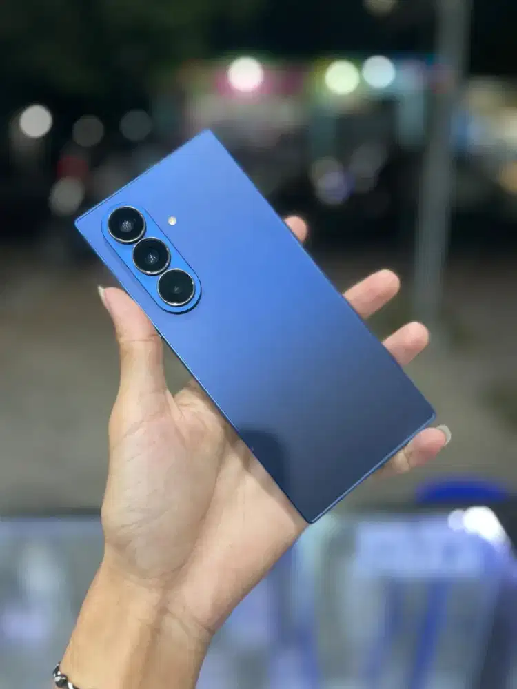 Samsung Z Fold 7 12/512 second resmi sein