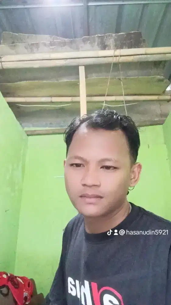 Kerja apah ajah