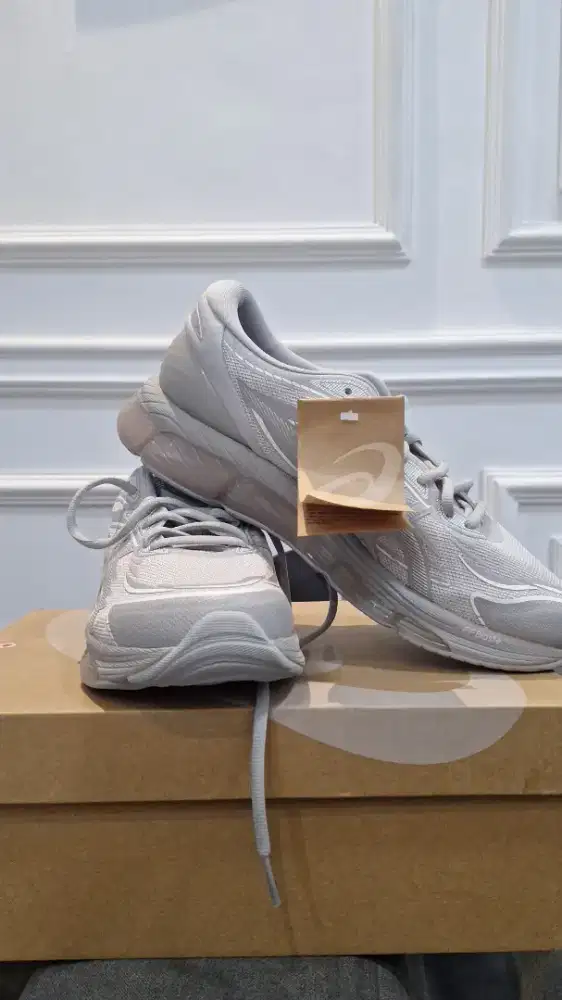 Sepatu asics gel quantum 360 VIII