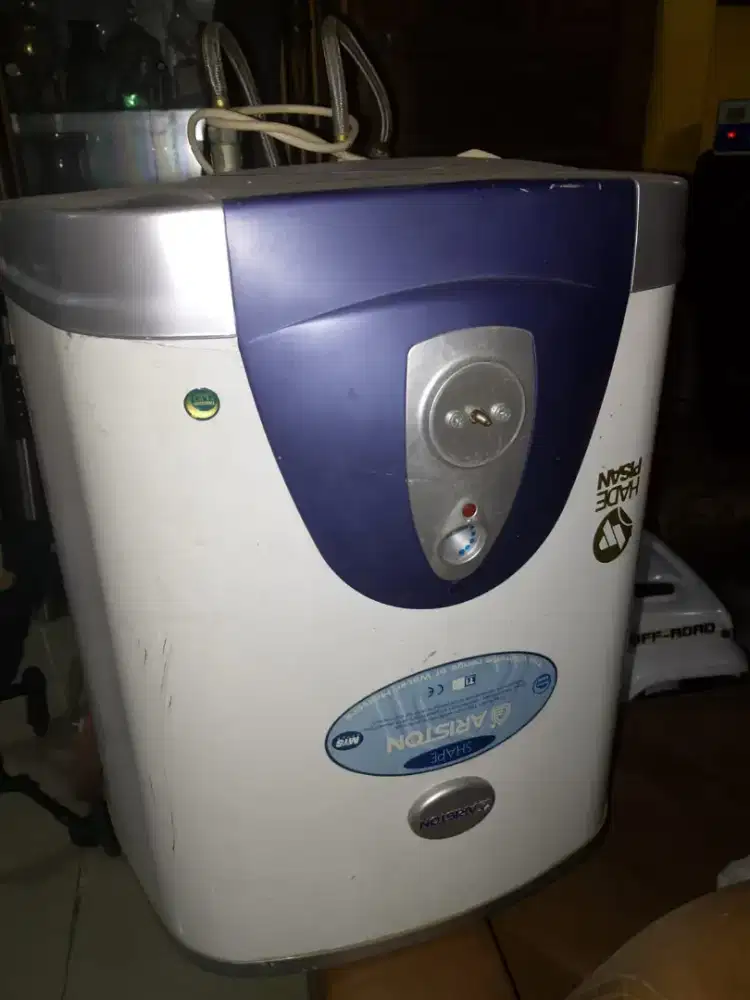 Water heater ariston cctv