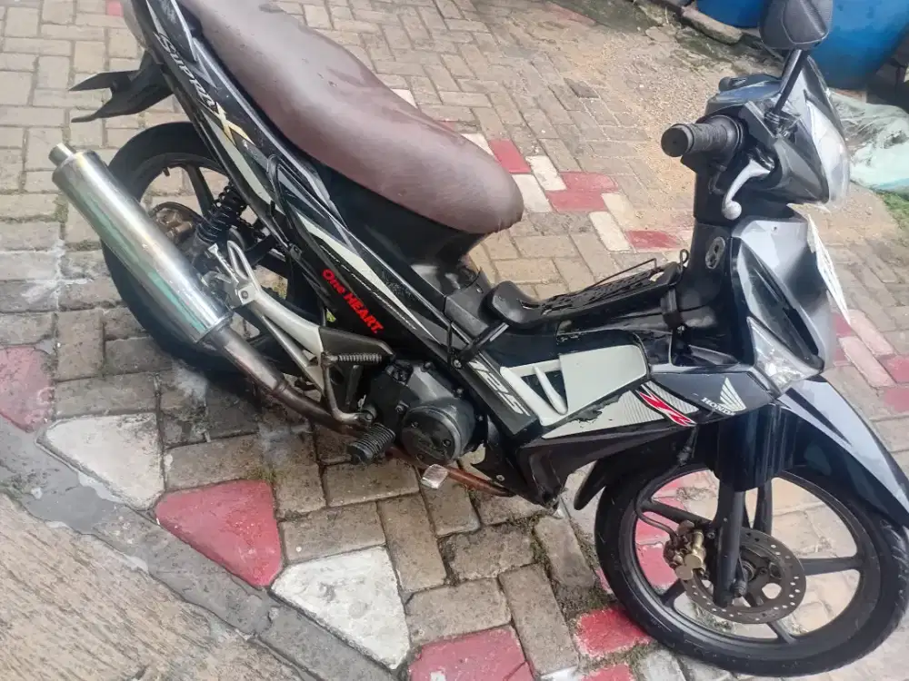 Supra x 125 tahun 2014 karbu