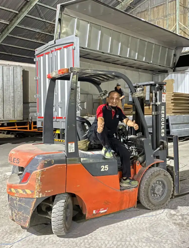 Operator forklift