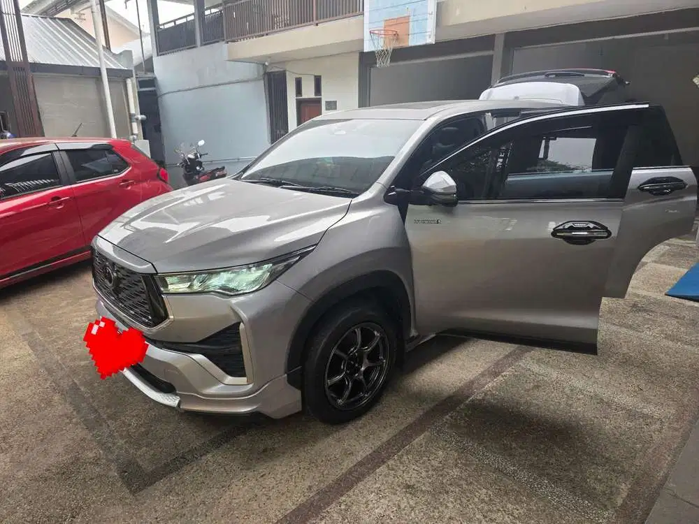 ZENIX Q 2024 HYBRID MODELISTA TSS