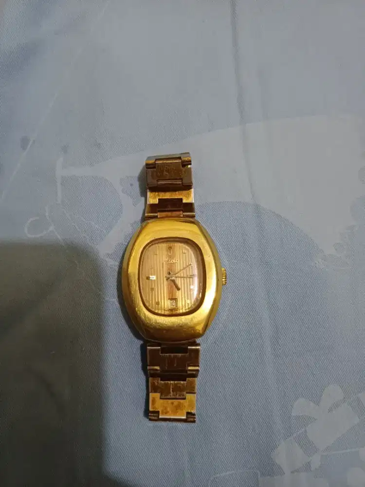 Jam tangan wanita mido