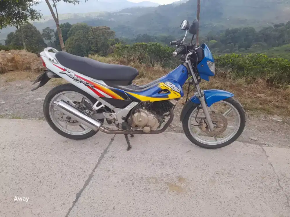 Suzuki Raider 125