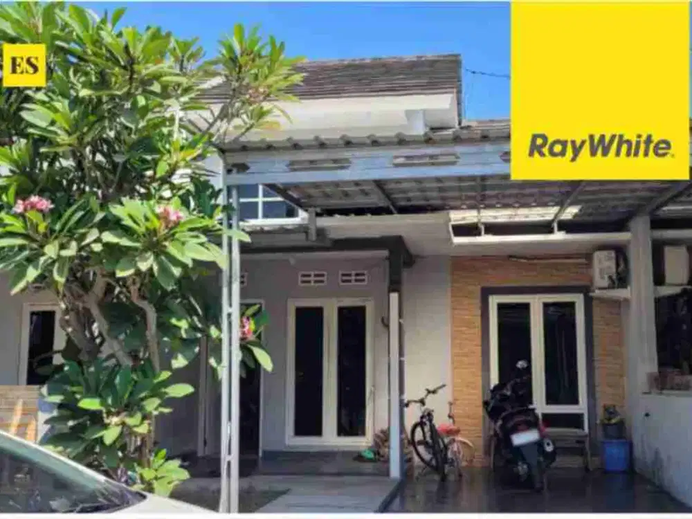 dijual murah rumah full furnish dlm perum banguntapan bantul Yogya.