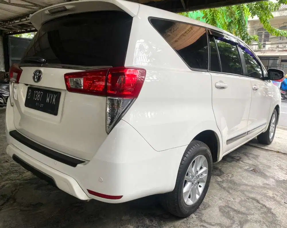 Innova V Diesel 2016 Putih automatic a/n Pribadi kondisi siap pakai