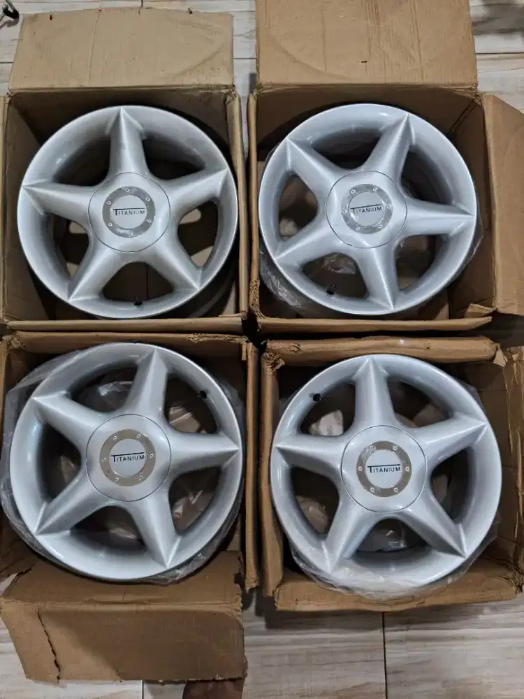 Velg Titanium new