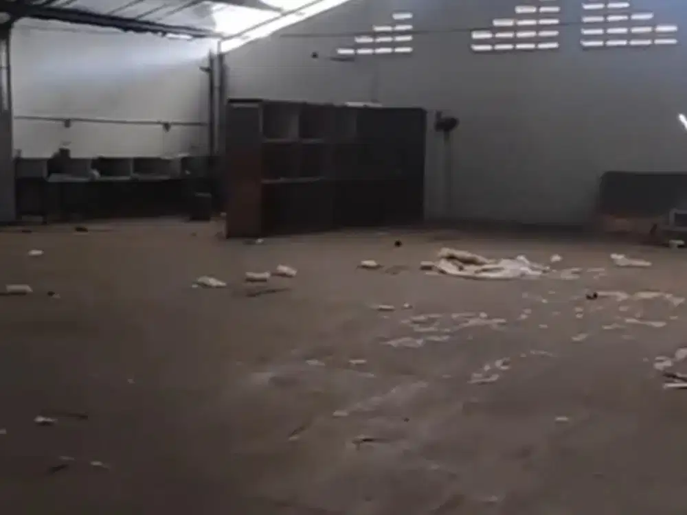 Dijual atau Disewa Gudang SHM 2 Lantai Strategis di Dadap Tangerang