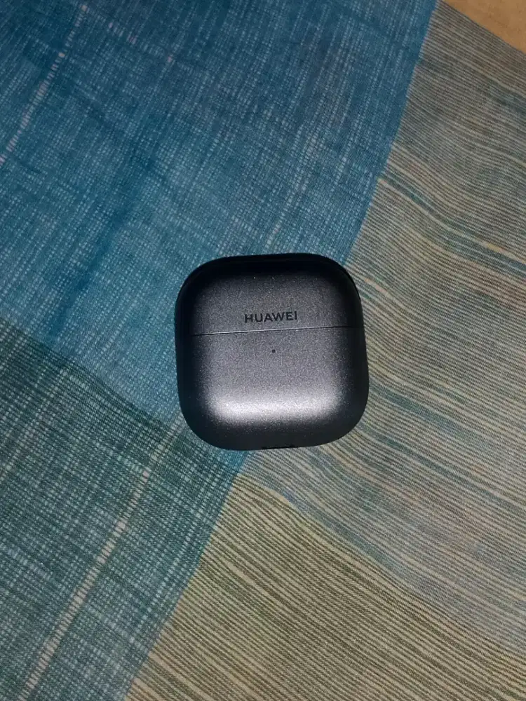 Huawei free clip 2