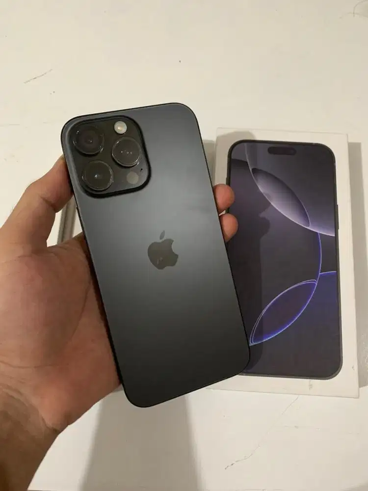 Iphone 16 pro max 256gb fullset mulus no minus
