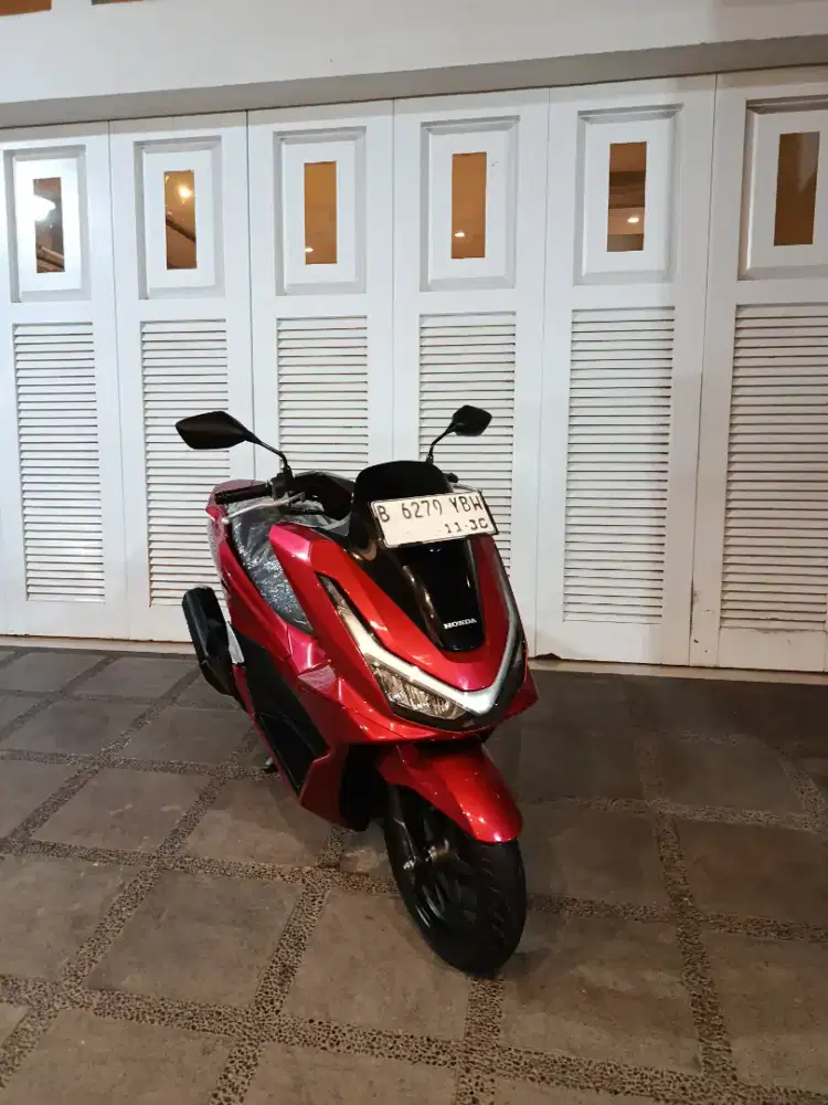Honda pcx 160 tahun 2025
