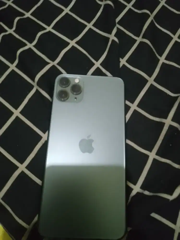 Di jual inpone 11 pro max inter LLA