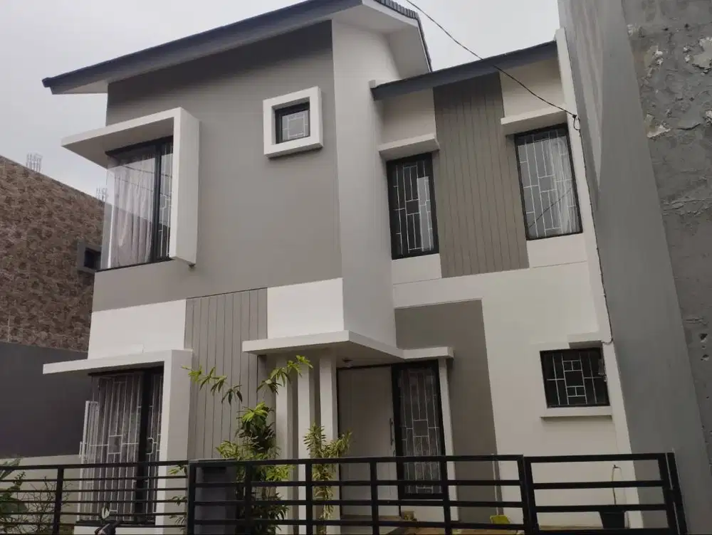 Disewakan rumah depan UPN cinere