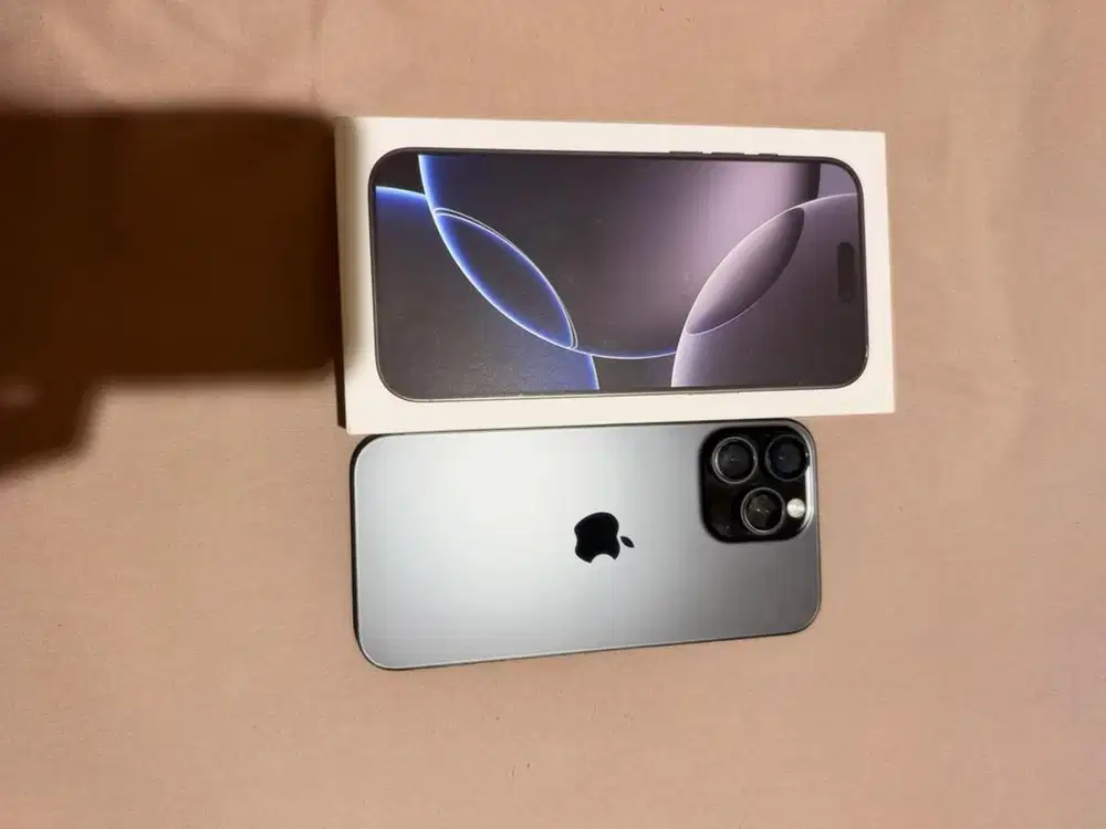iPhone 16 Pro Max Black Titanium 256GB/Bea Cukai