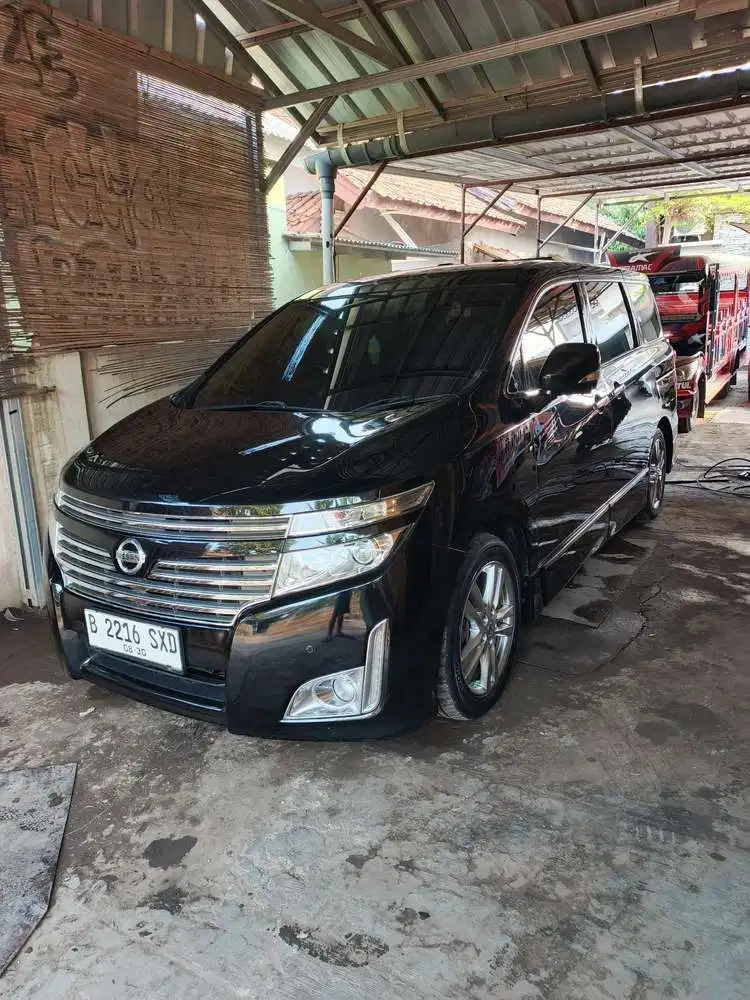 Nissan Elgrand 2013 Bensin
