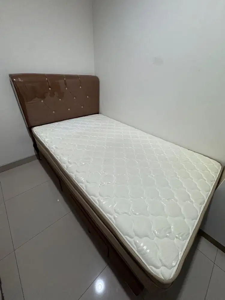 Kasur + dipan custom laci