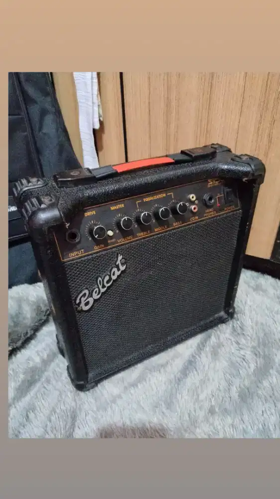 ampli gitar ori belcat solid sdh ad distorsi mantap nett