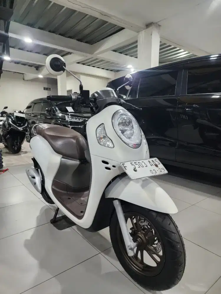 SCOOPY PRESTIGE 2024