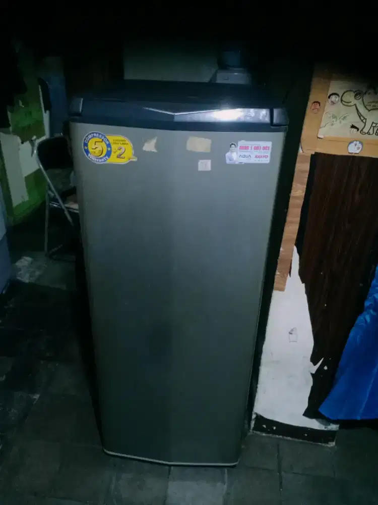 Jual kulkas AQUA 1 pintu mesin ori dingin beku normal bisa diantar