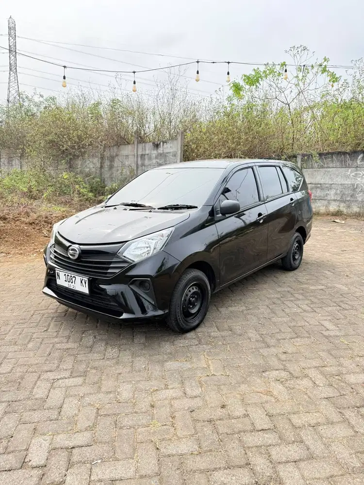(KM LOW) DAIHATSU SIGRA D 2025  MT MANUAL