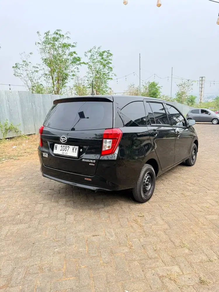 DAIHATSU SIGRA D 2025 MT  MANUAL