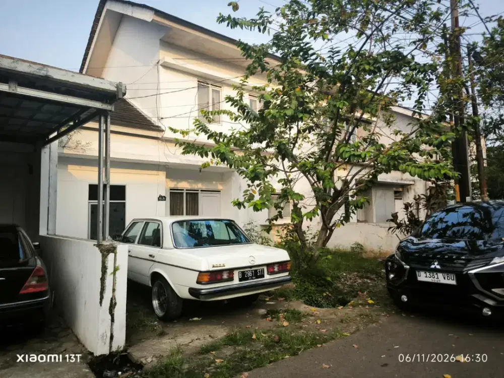 Rumah Murah 2 Lantai di Komplek Riung Bandung