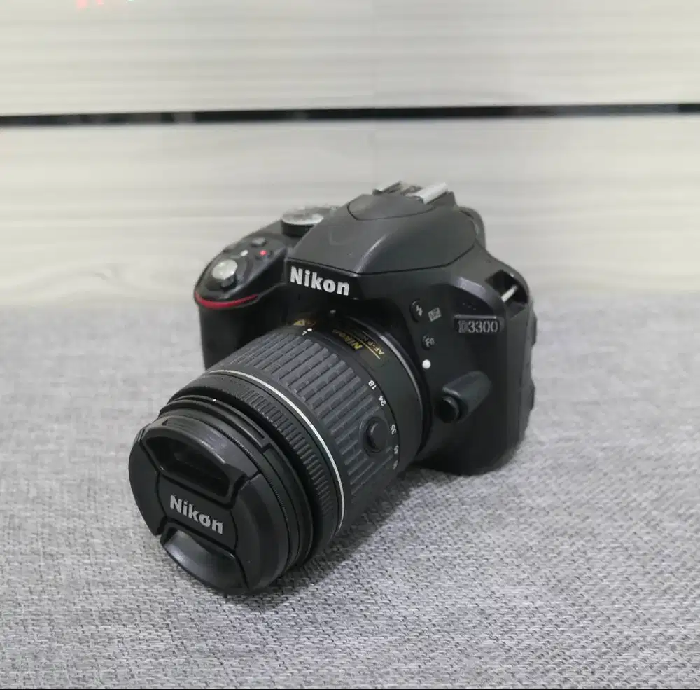 Kamera dslr nikon d3300 kit 18-55 vr ii