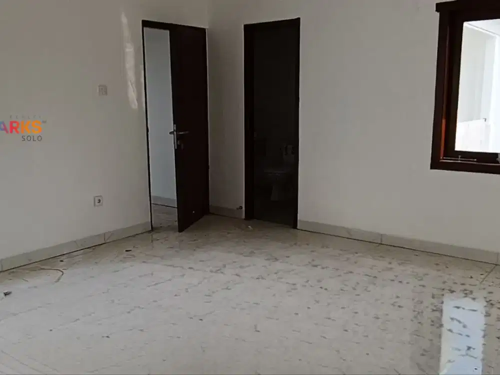 RUMAH BARU PREMIUM COLOMADU DEKAT DENGAN TOL