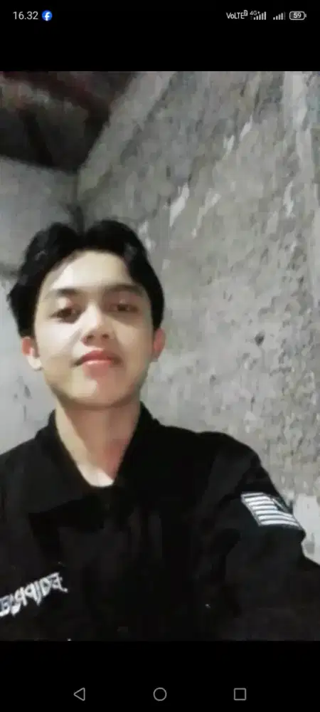 Saya mau kerja di, rumah makan, restoran,bersih bersih, waiter,