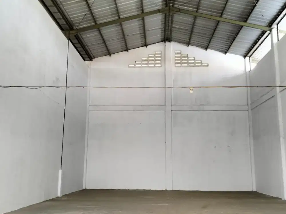 Disewa Gudang Murah Siap Pakai Strategis di Kapuk Kamal Jakarta Barat