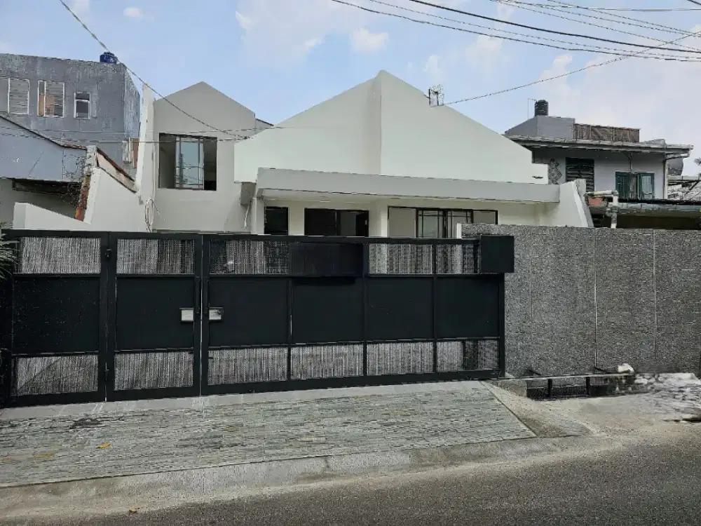 Rumah besar bangunan renovasi baru taman aries